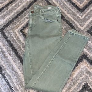 Old Navy Rockstar Skinny Jean
